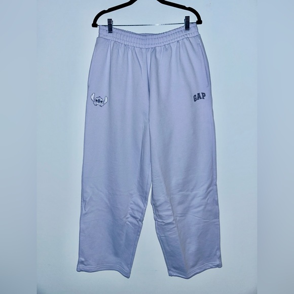 Gap x Disney Stitch Baggy Wide Leg Sweatpants - Picture 3 of 3